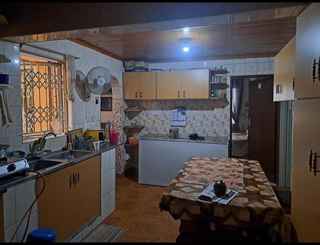 5 BEDROOM HOUSE FOR SALE IN CANESIDE